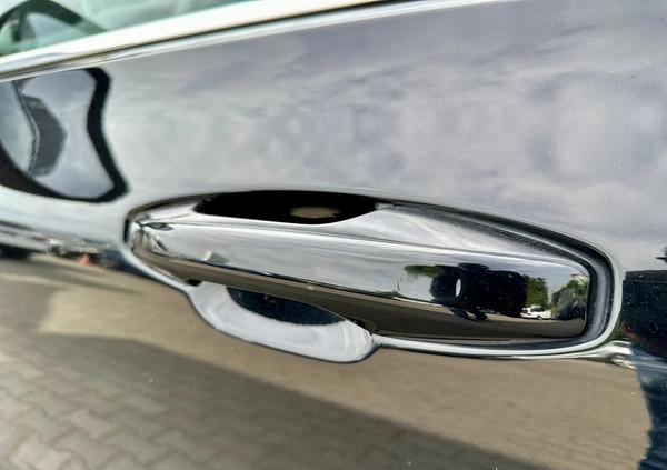 Volvo V60 cena 99900 przebieg: 159550, rok produkcji 2018 z Człuchów małe 631